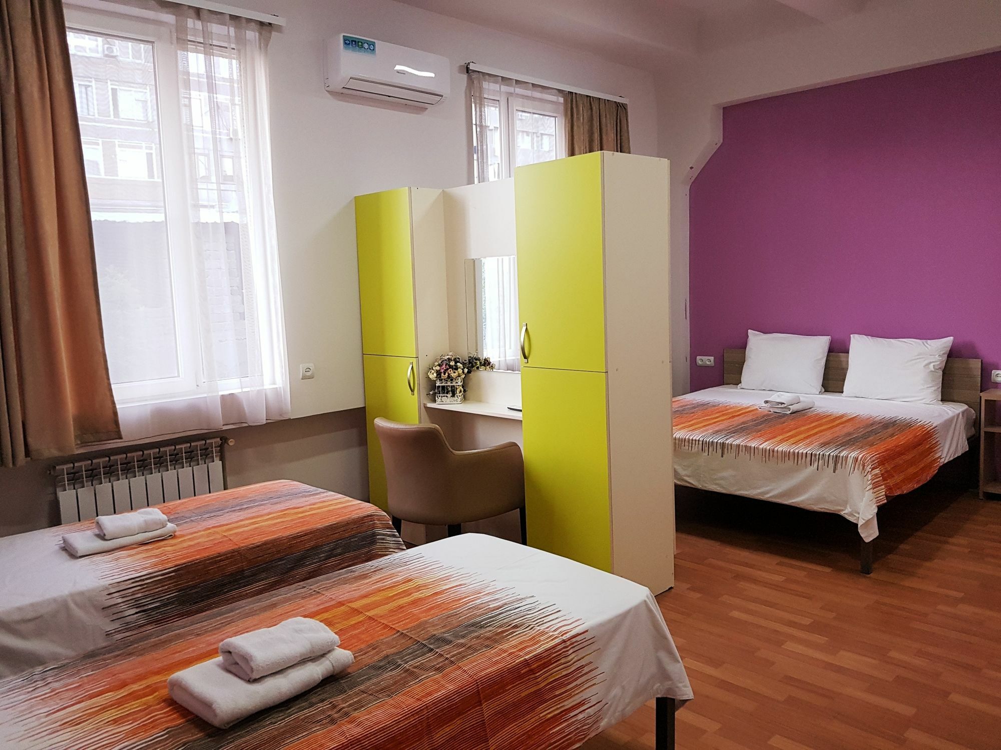 Welcome Friends Hostel Erivan Dış mekan fotoğraf