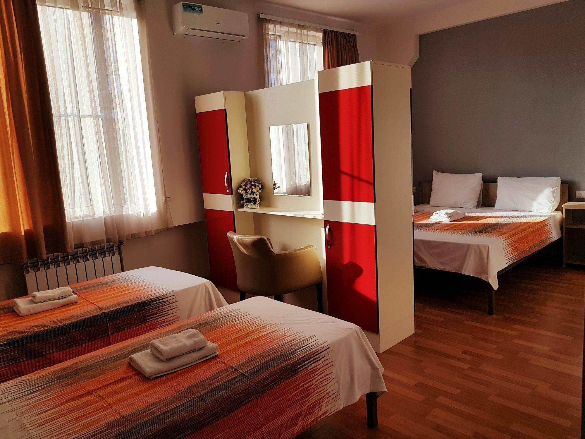 Welcome Friends Hostel Erivan Dış mekan fotoğraf