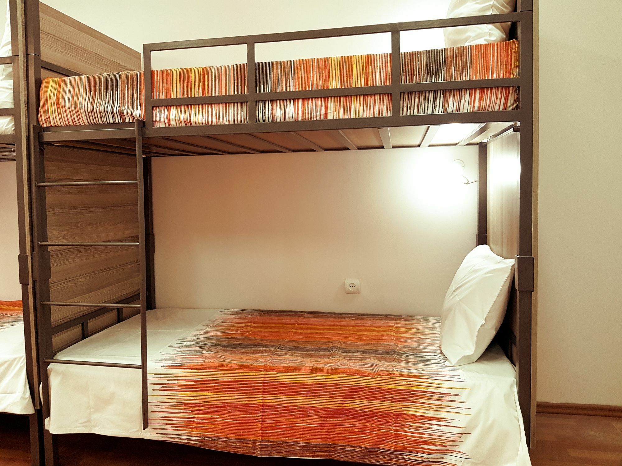 Welcome Friends Hostel Erivan Dış mekan fotoğraf